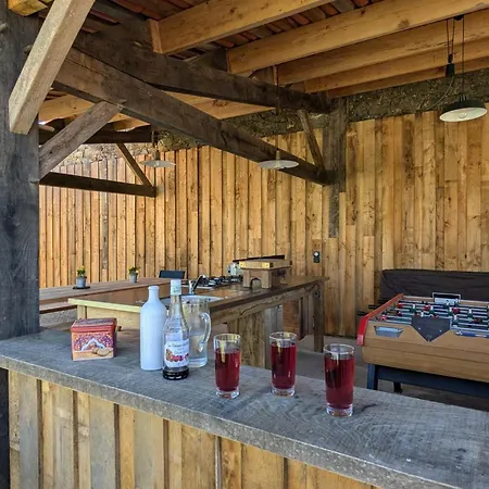 Pour 11 Pers. Avec Piscine, Jardin Clos Et Animaux Admis - Fr-1-653-277 Ecuras